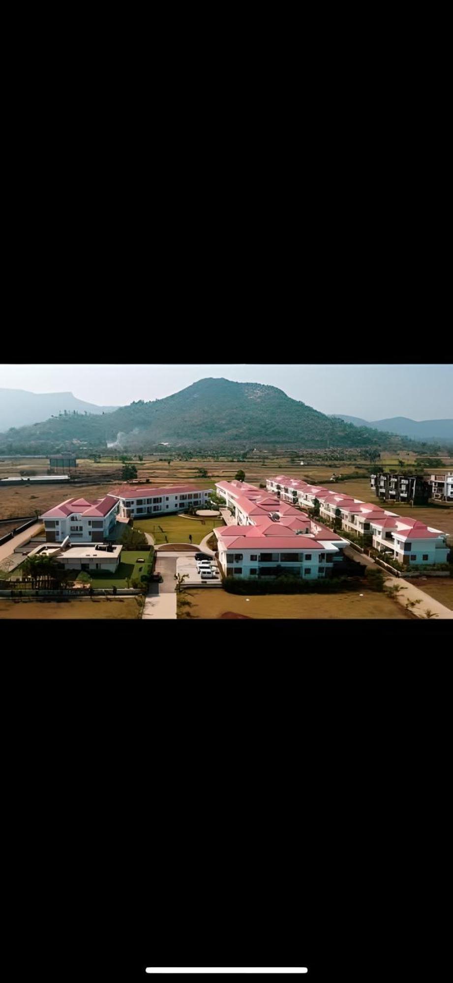 Mizzle Exotica Lonavala Apartamento Exterior foto