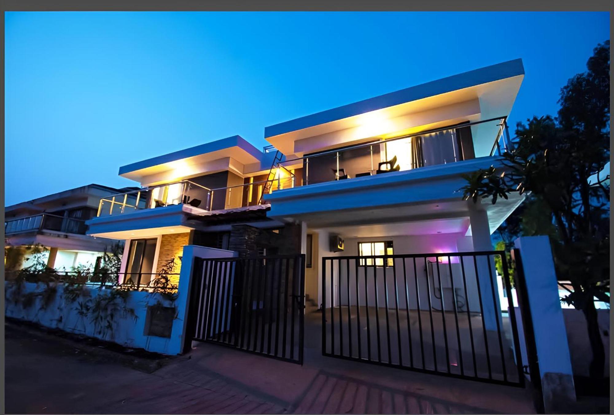 Mizzle Exotica Lonavala Apartamento Exterior foto